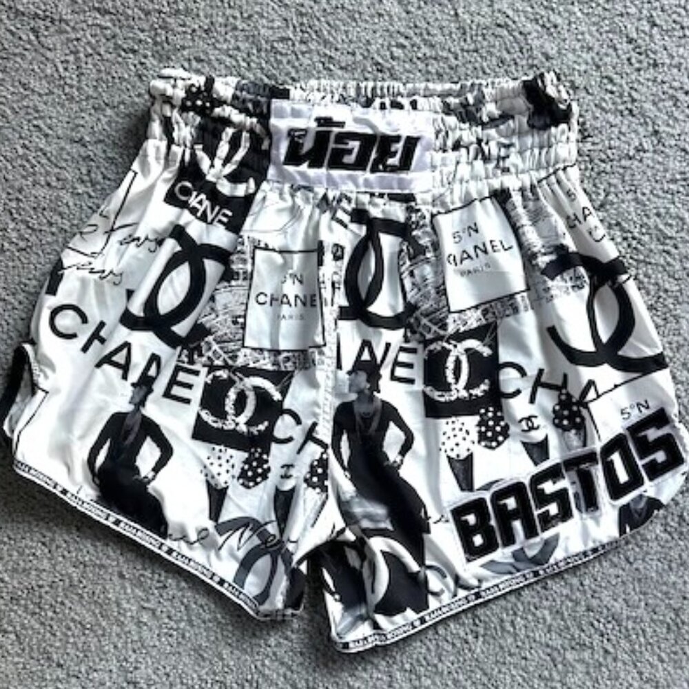 Raja Muay Thai Boxing Shorts in XL - Luxury Fashion House Print -Excellent Cond.